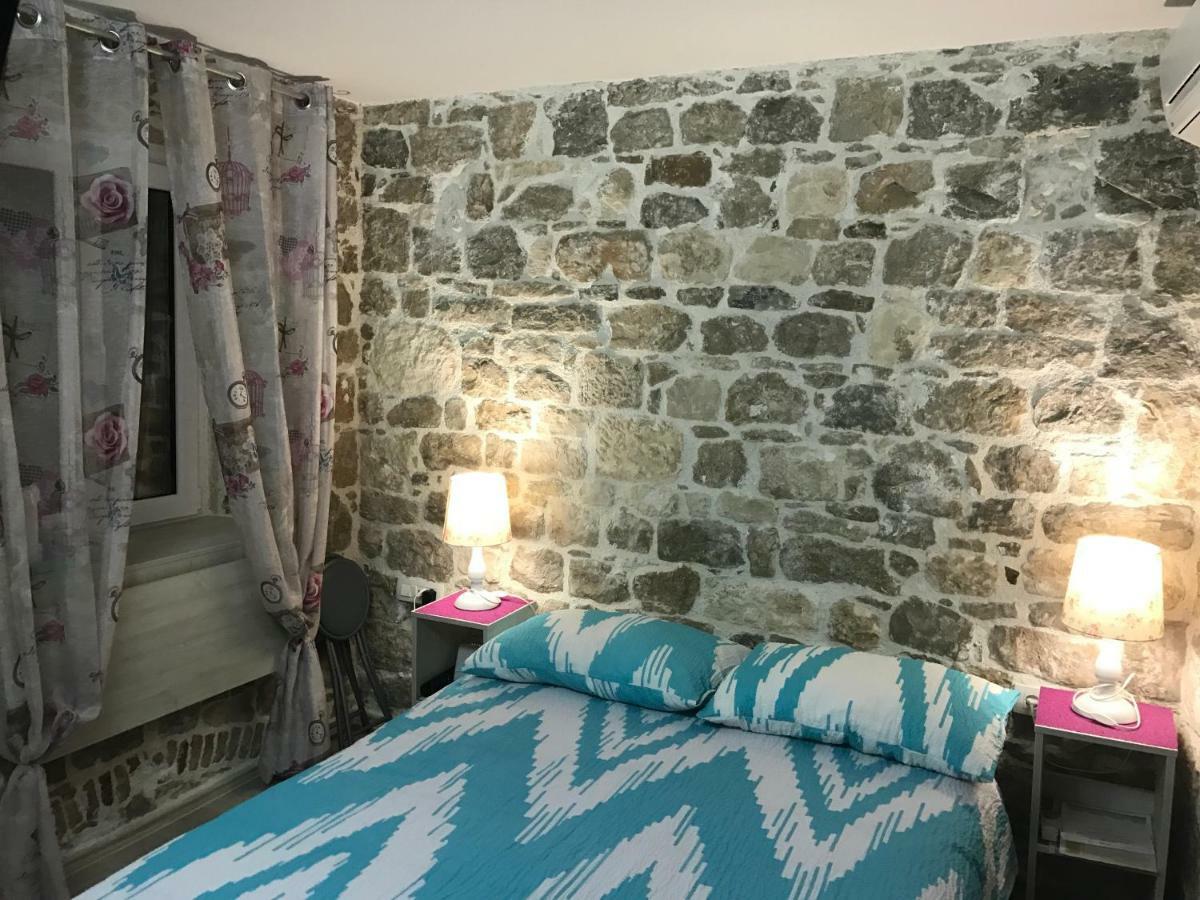 Room N&M - Diocletians Palace Σπλιτ Εξωτερικό φωτογραφία